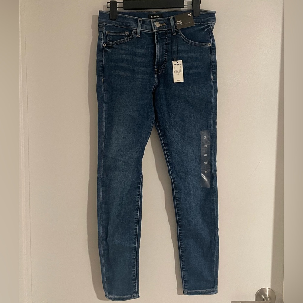 Express, mid-rise skinny jean